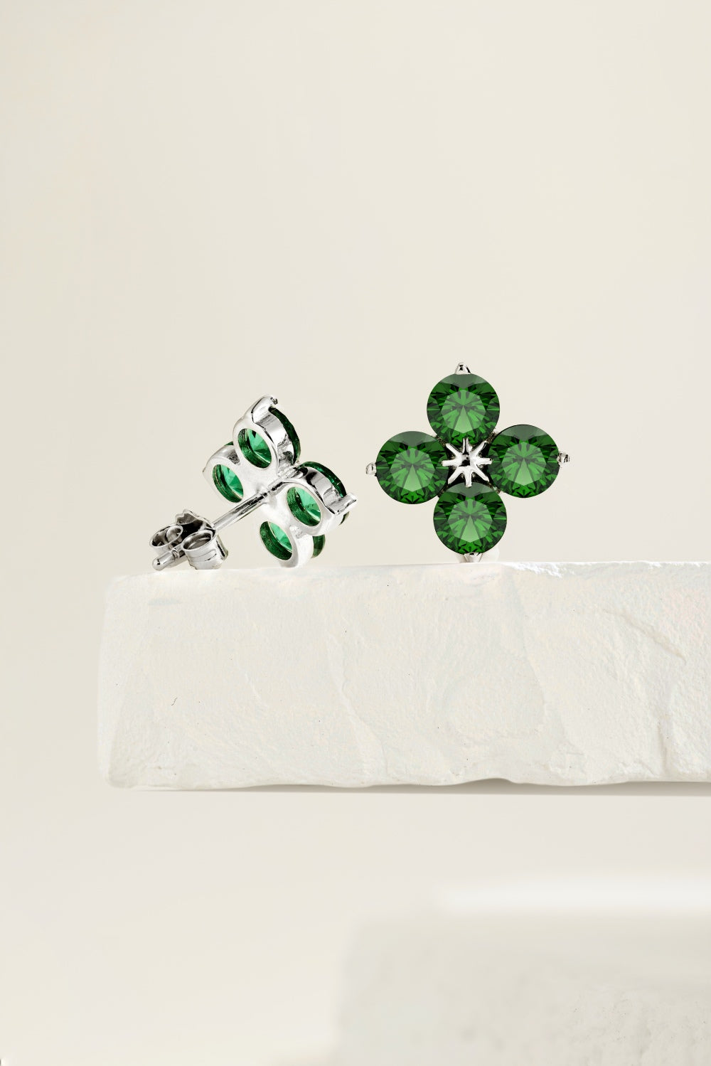 925 Sterling Silver Green Zirconia Clover Earrings